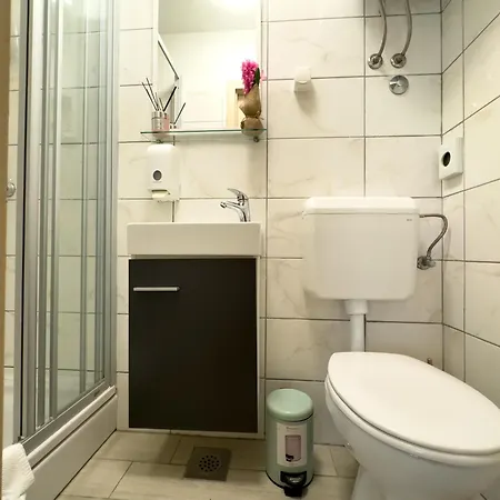 Cozy Lucic 1 I 2 Apartment