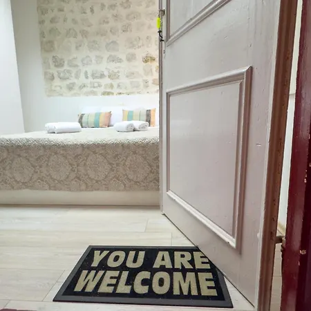 Apartman Cozy Lucic 1 I 2 *